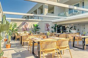 Myzith Luxury Suites