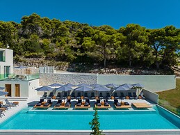 Myzith Luxury Suites