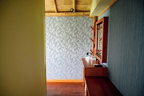 Earth Elements Eco Resort