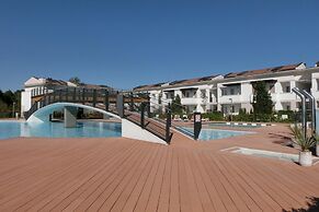 Comfortable one Bedroom Apartment Close to the Beach