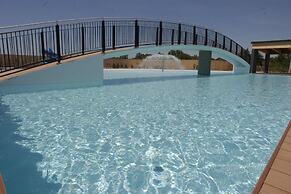 Comfortable one Bedroom Apartment Close to the Beach