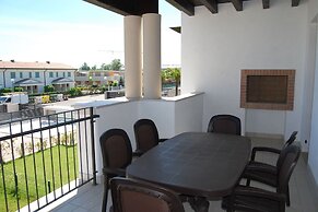 Stunning 3 Bedroom Apartment With Swimming Pool