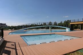 Stunning 3 Bedroom Apartment With Swimming Pool