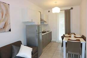 Modern Flat With big Terrace in Residence With Pool