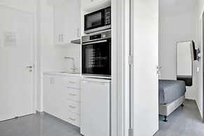 Phaedrus Living: Alkminis Seaview Suites Mare