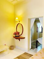 Allamanda Oleander Suite by YourHost