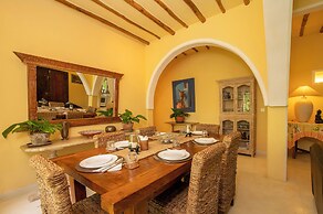 Allamanda Oleander Suite by YourHost