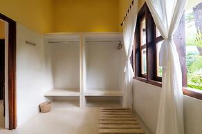 Allamanda Oleander Suite by YourHost