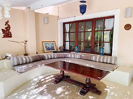 Allamanda Oleander Suite by YourHost