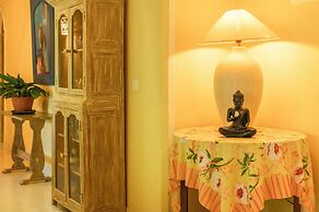 Allamanda Oleander Suite by YourHost