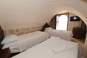 Artukhan Butik Hotel