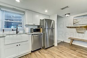 202 Atlantis 2 Bedroom Condo by RedAwning