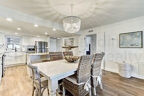 202 Atlantis 2 Bedroom Condo by RedAwning