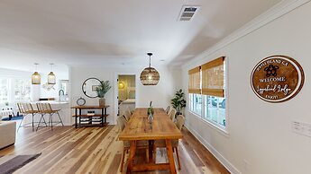 Loggerhead Lodge 4 Bedroom Home