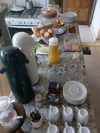 HOSTEL GUARATIBA CASA DO CAFÉ