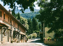 Farmhouse in San Donato Fronzano