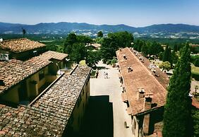 Farmhouse in San Donato Fronzano