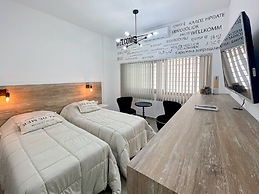 This Studio is Located in the Historic and Cultural Neighborhood of Sa