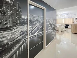 This Studio is Located in the Historic and Cultural Neighborhood of Sa