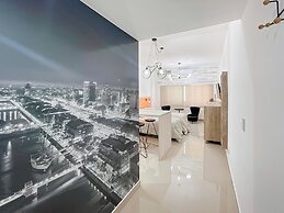 This Studio is Located in the Historic and Cultural Neighborhood of Sa