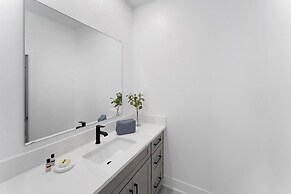 Vor5346aa: 5 Bed, Gamer's Paradise, Pool