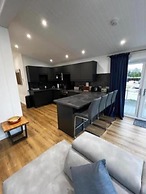 Silverwood Luxury Lodge Resort