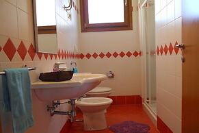 Poolside Cozy Getaway