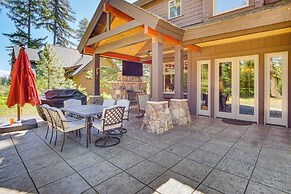 Spacious Cle Elum Cabin on Golf Course w/ Hot Tub!