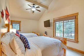 Spacious Cle Elum Cabin on Golf Course w/ Hot Tub!