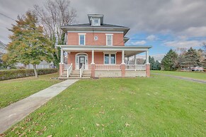 15 Mi to Amish Village: Cozy Lancaster Apt!