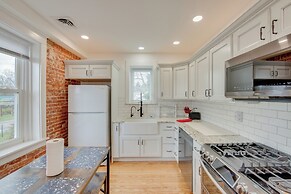 15 Mi to Amish Village: Cozy Lancaster Apt!