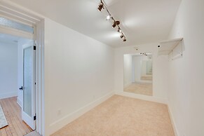 15 Mi to Amish Village: Cozy Lancaster Apt!