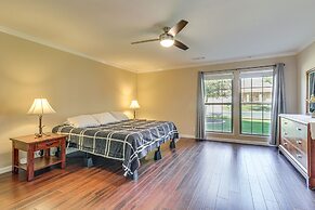 Texas Retreat w/ Patio, Fireplace & Fenced-in Yard