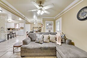 Baton Rouge Vacation Rental w/ Yard: 10 Mi to Lsu!