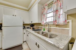 Baton Rouge Vacation Rental w/ Yard: 10 Mi to Lsu!