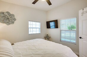 Peaceful Montgomery Vacation Rental w/ Porch!