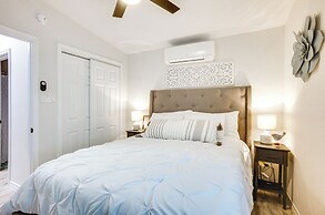 Peaceful Montgomery Vacation Rental w/ Porch!