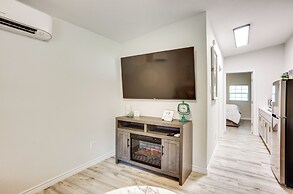 Peaceful Montgomery Vacation Rental w/ Porch!