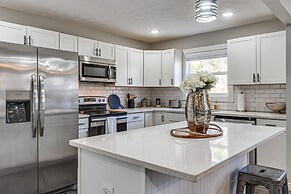 Downtown Indianapolis Home ~ 3 Mi to Canal Walk!