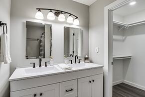 Downtown Indianapolis Home ~ 3 Mi to Canal Walk!