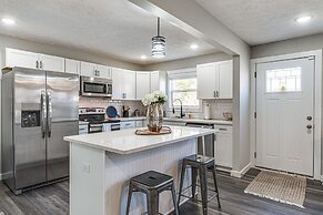 Downtown Indianapolis Home ~ 3 Mi to Canal Walk!