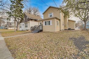 Dog-friendly Home < 1 Mi to Downtown Fargo!