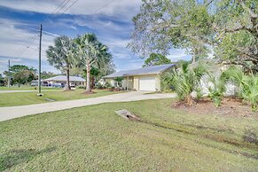 Sebastian Home w/ Screened Lanai: 8 Mi to Beach!