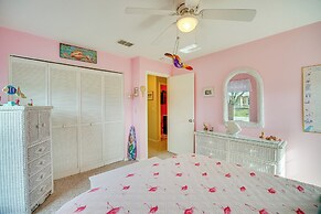 Sebastian Home w/ Screened Lanai: 8 Mi to Beach!