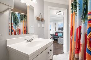 Amberjack 2 Bedroom Home by RedAwning