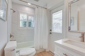 Pet-friendly Cape Coral Gem w/ Pool, 3 Mi to Beach