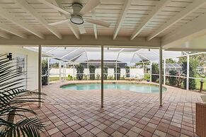 Pet-friendly Cape Coral Gem w/ Pool, 3 Mi to Beach
