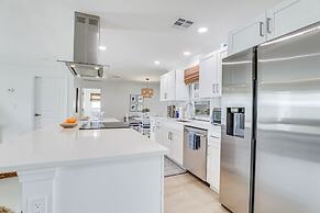 Pet-friendly Cape Coral Gem w/ Pool, 3 Mi to Beach