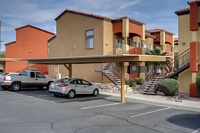 Resort Pool & Spa Access: Mesquite Condo!