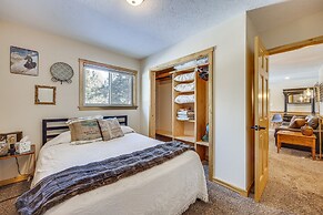 Pet-friendly Florissant Cabin w/ Fire Pit!